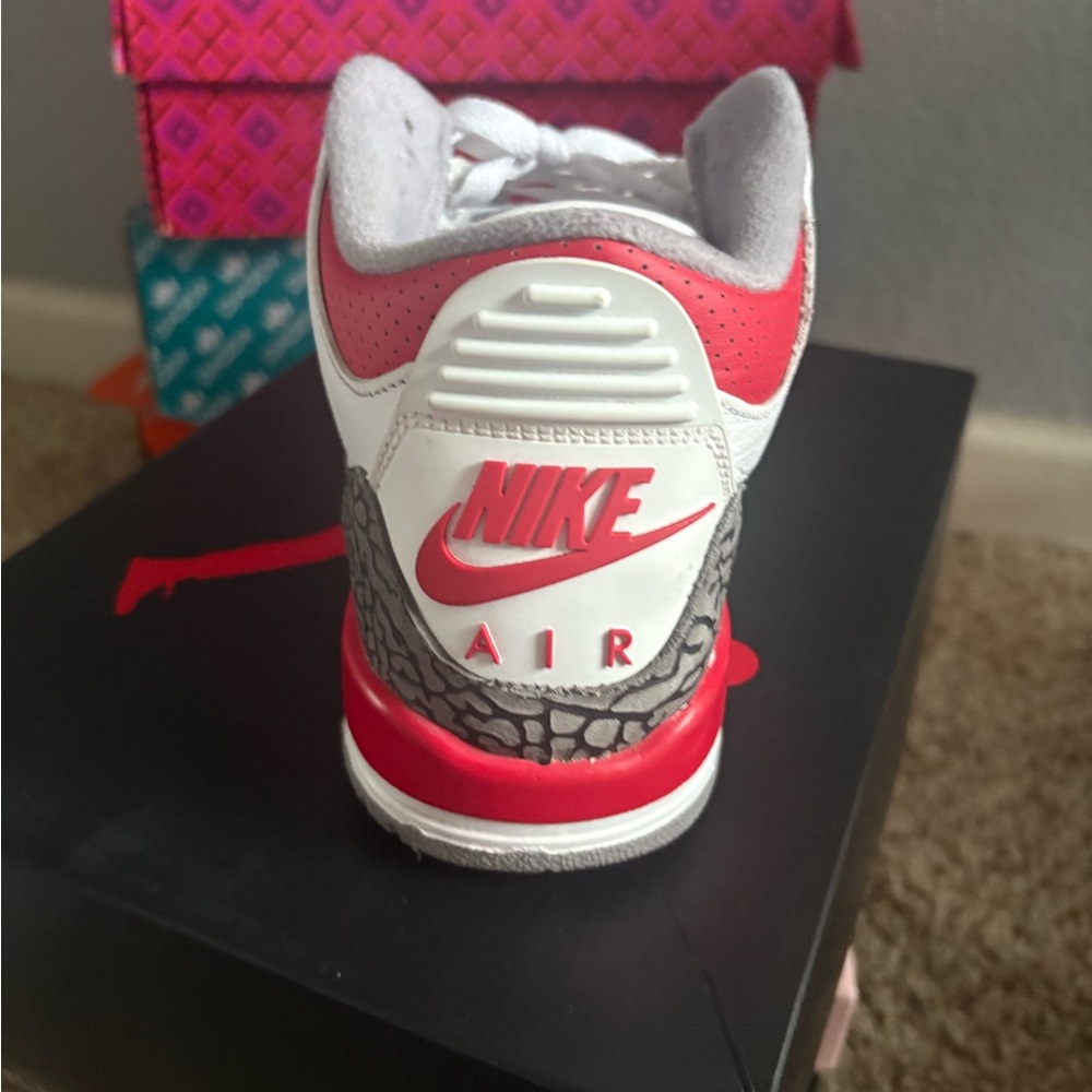 Jordan 3 Retro Fire Red